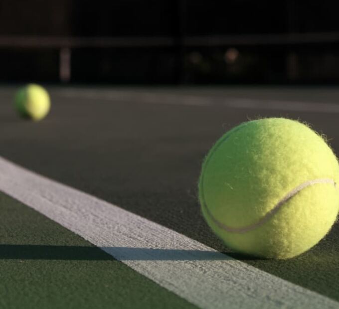 Tennis court striping